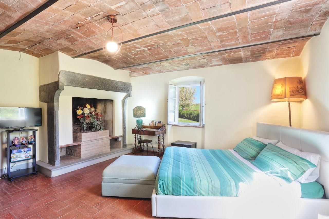 Baciano Azienda Agrituristico Venatoria Capolona Esterno foto